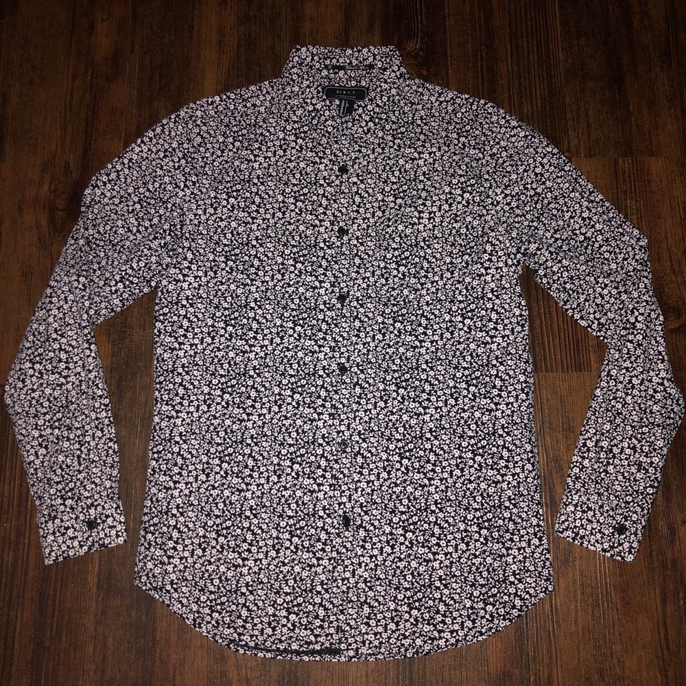Forever 21 Slim Fit Floral Print Casual Button Down Cotton Shirt Small NWOT